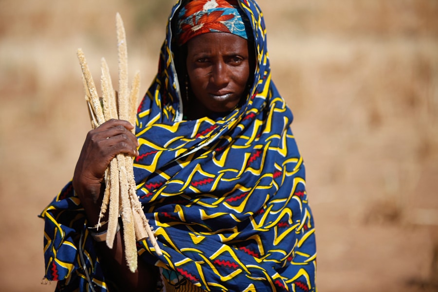 Food banks in Niger help mothers facing famine - Operation Blessing