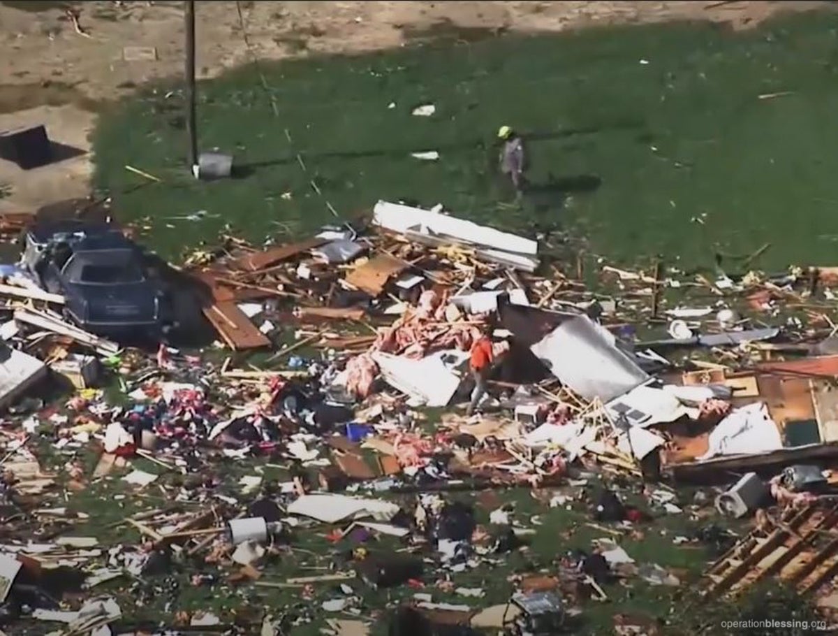 isaias tornado damage in Virginia