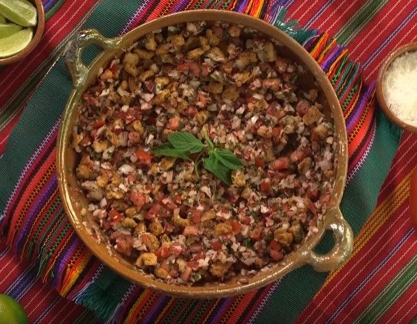 How to Make Guatemala Chojin Salad!