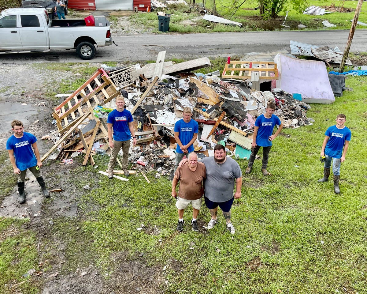 hurricane-ida-disaster-volunteers
