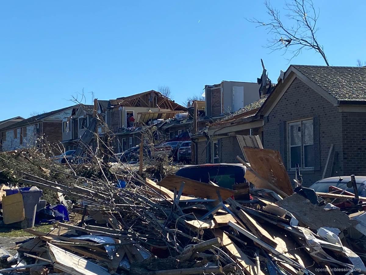 Midwest Tornadoes In December - Operation Blessing