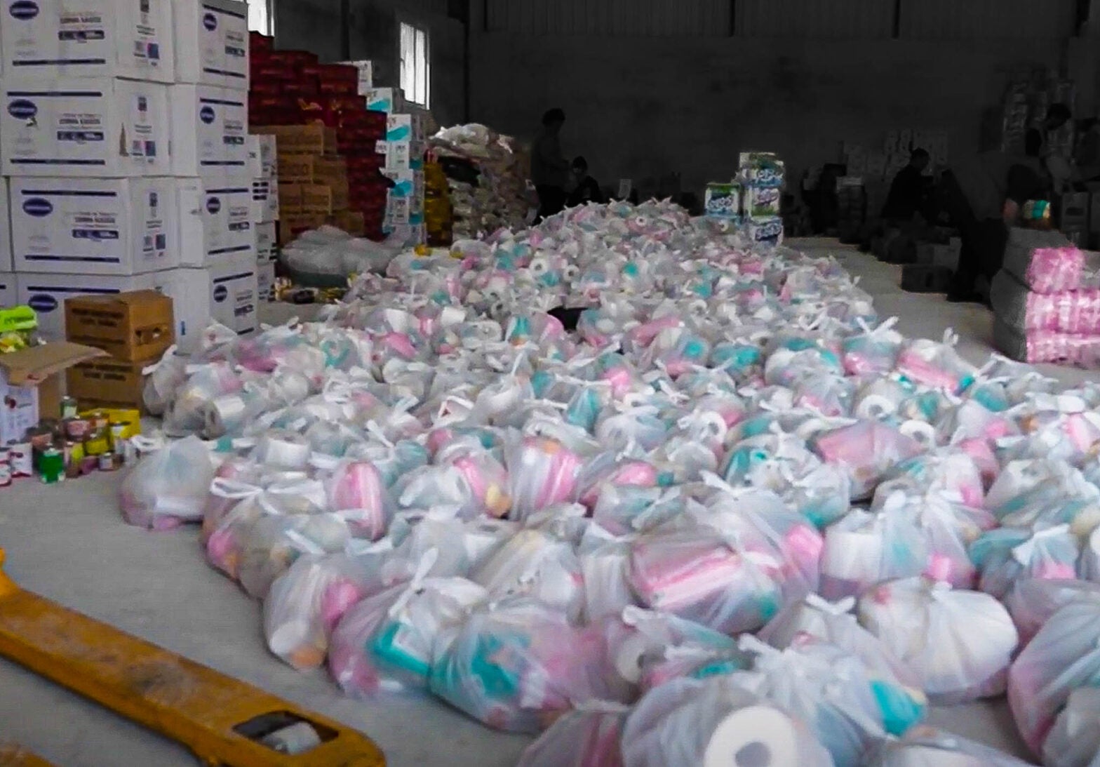 Turkey earthquake supply distribution