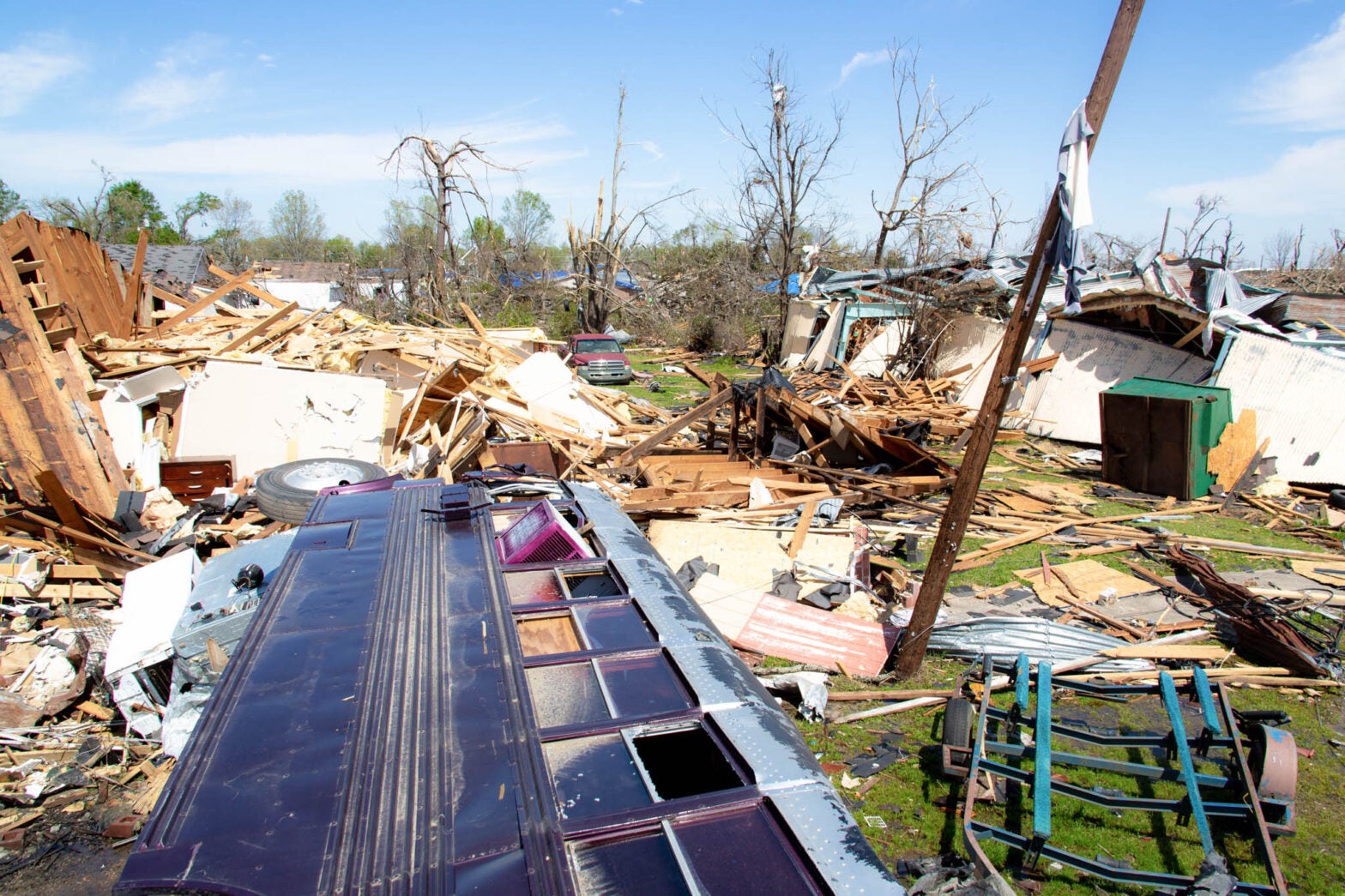 Mississippi tornado relief