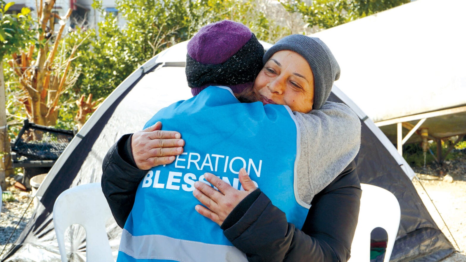 caring for turkey earthquake survivors
