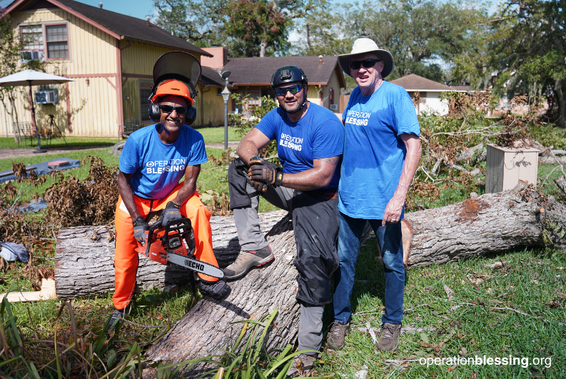 Hurricane Beryl volunteers in Brazoria Texas