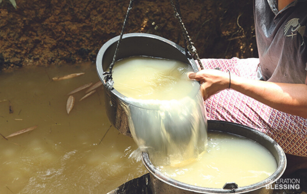 dirty unsafe water in the small village of Botombawao