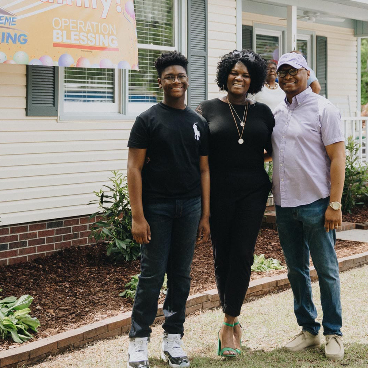 blessing-extreme-ways-home-makeover-2