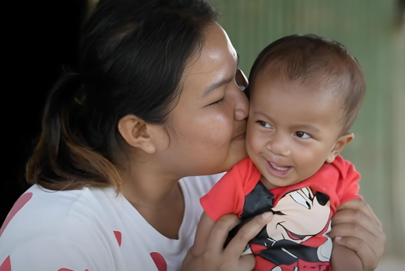 Severe Cleft Palate in Cambodia: Baby Dey’s Story