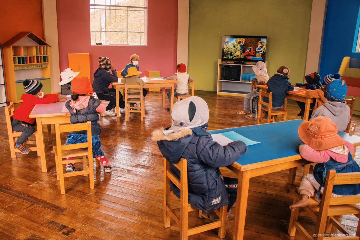 classroom-in-peru