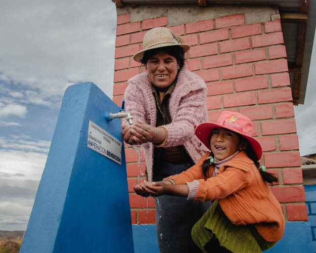 Refreshing Clean Water Brings Hope and Happiness to Peru