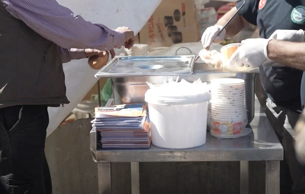 Feeding Earthquake Survivors in Turkey