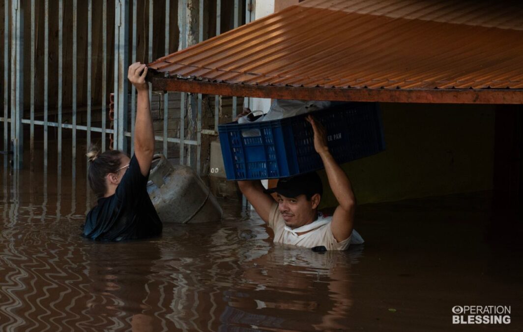 helping flood victims