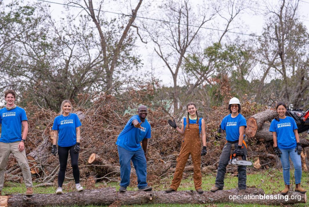 helping hurricane victims in Florida