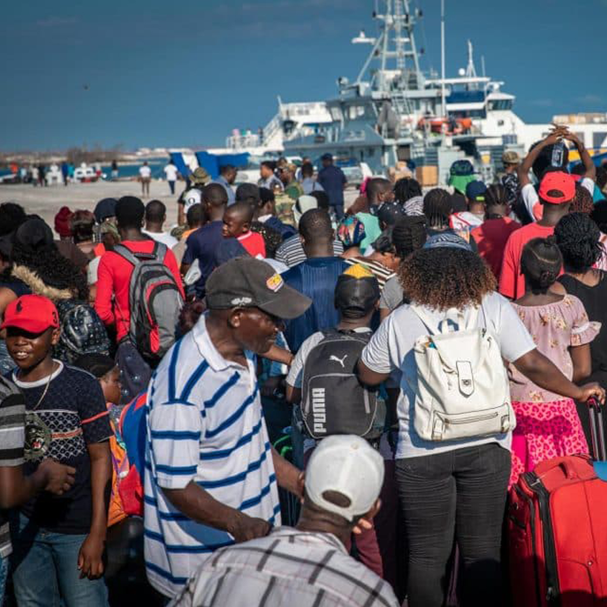 hurricane-dorian-abaco-hope-crowd-2