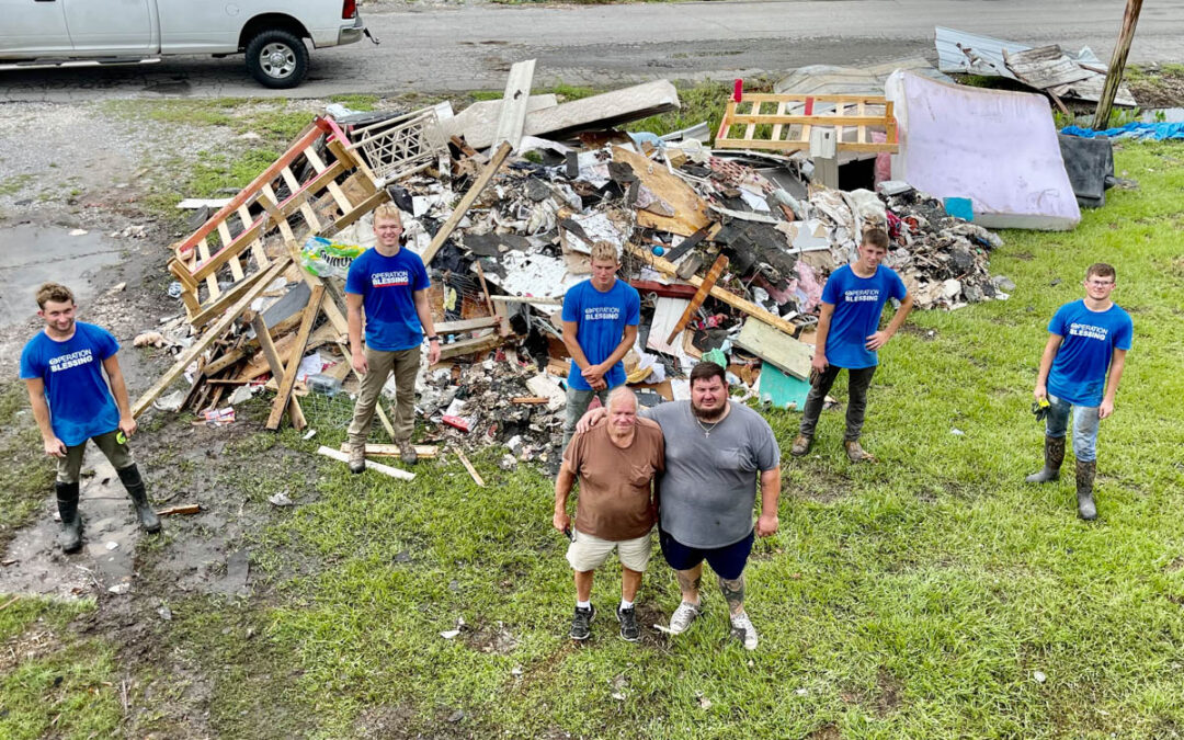 Working Hand in Hand in the Midst of Disaster