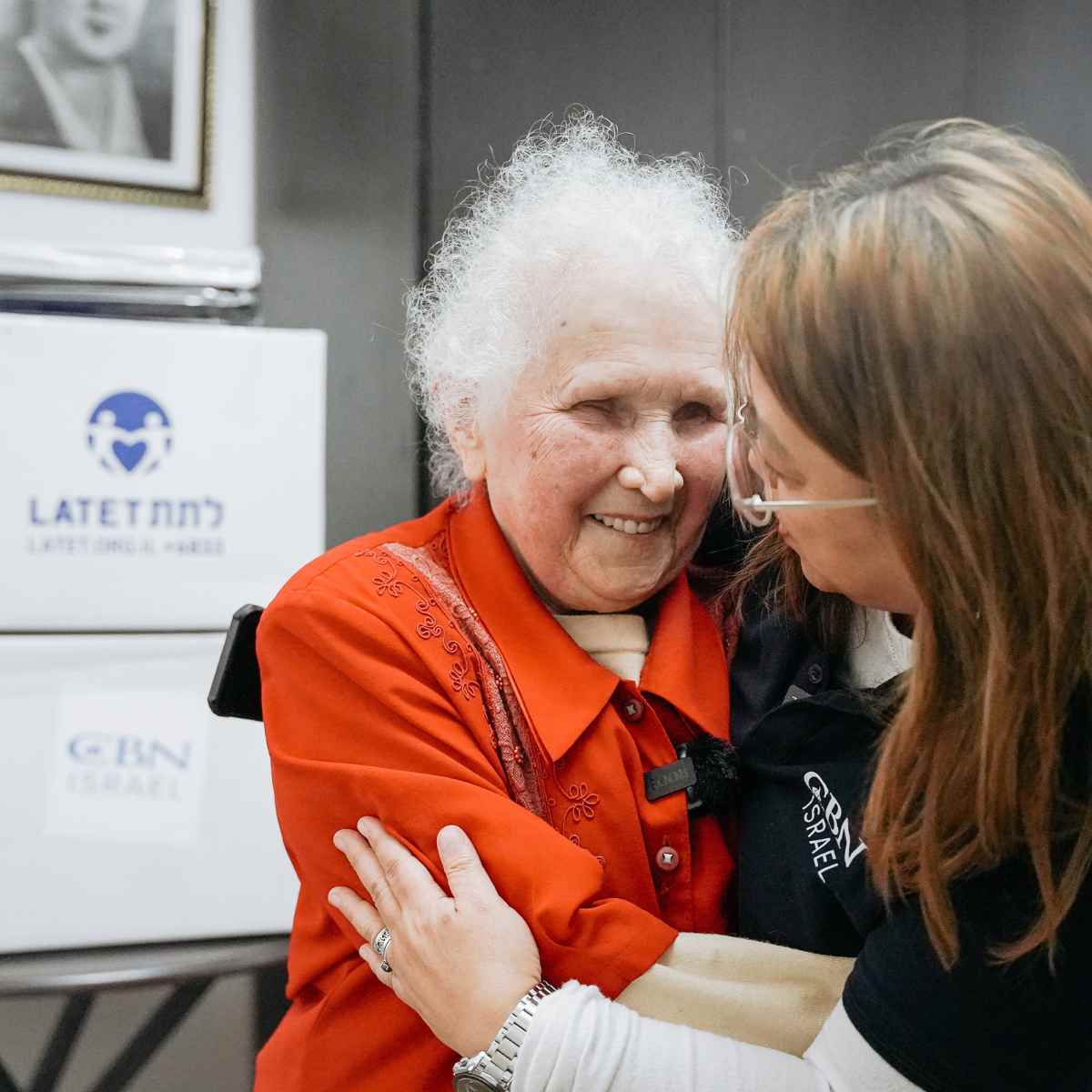 xr:d:DAFic_4QLiQ:1235,j:355075198423672286,t:24012618