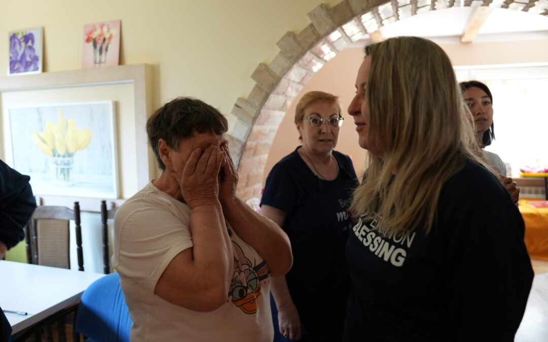 Ukraine Refugees Praying for Peace