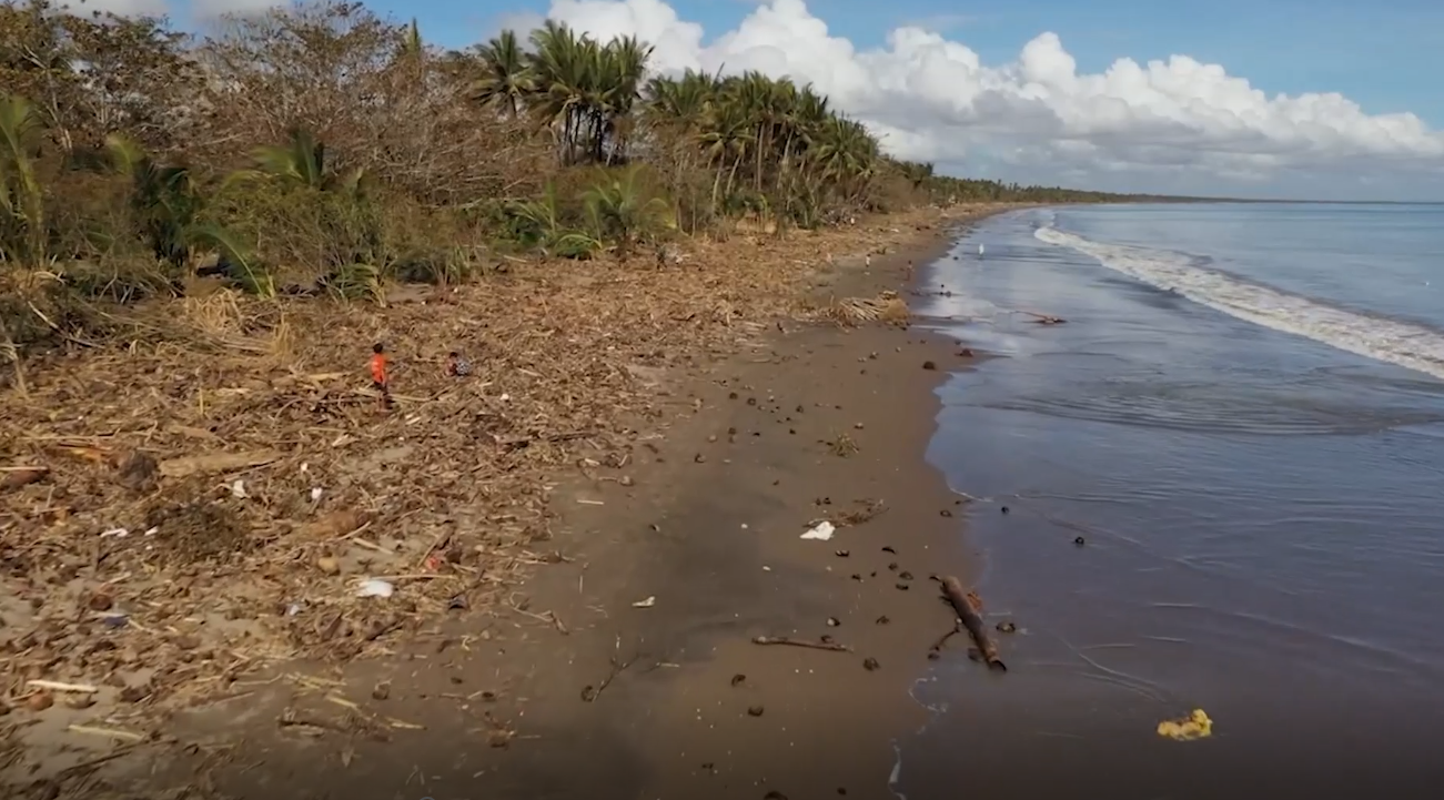 philippines-typhoon-coastline