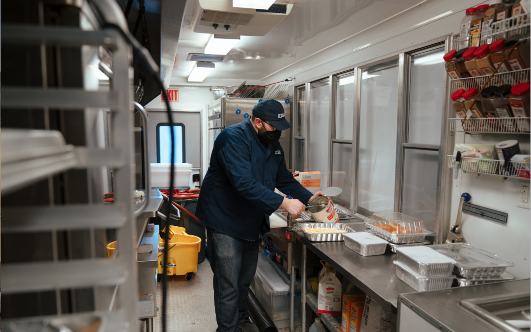 Hot Meals For Children in Hampton Roads