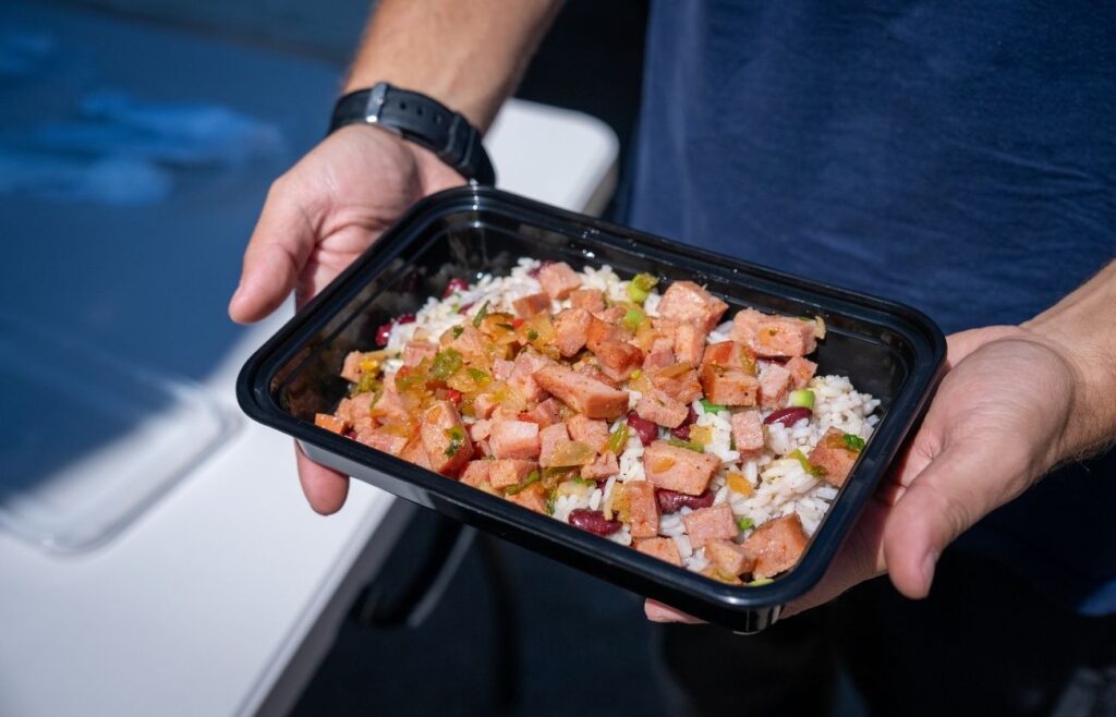 fresh hot meals after the storm