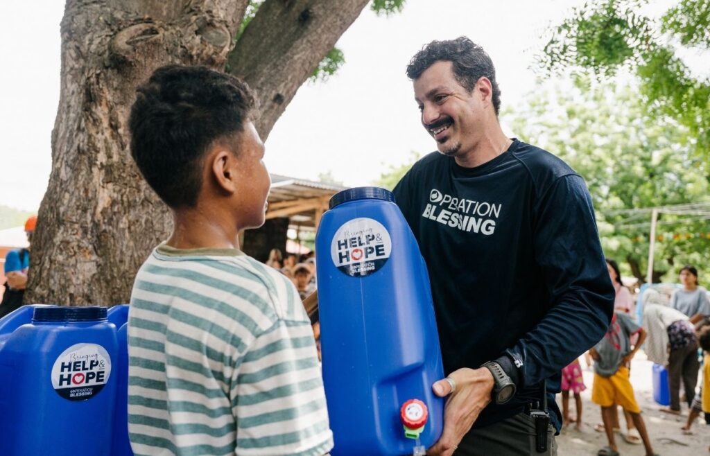 Providing clean water to earthquake victims